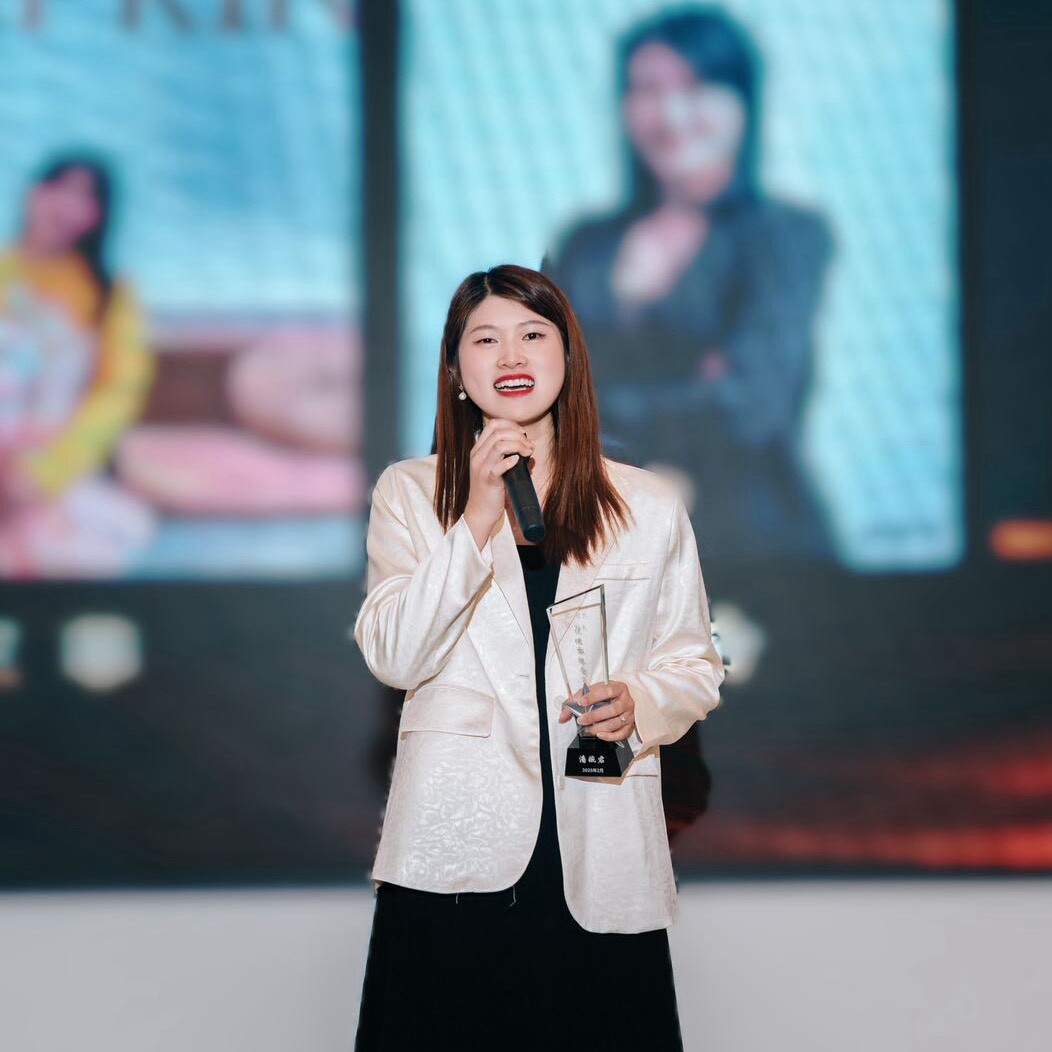 西樵君君在奔跑