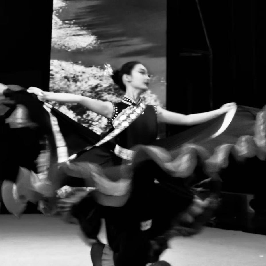 昆山宠物殡葬师冉冉