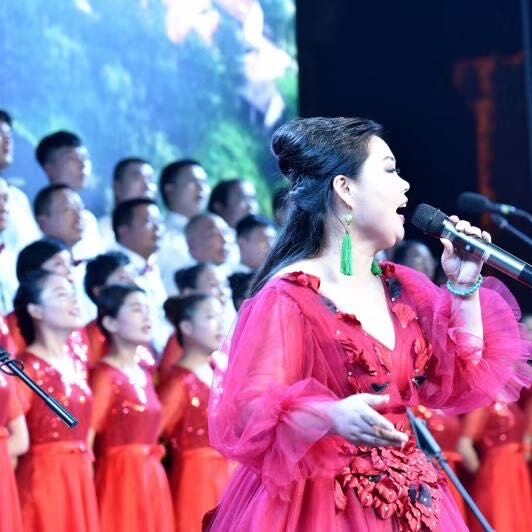 笛王春歌和妈妈