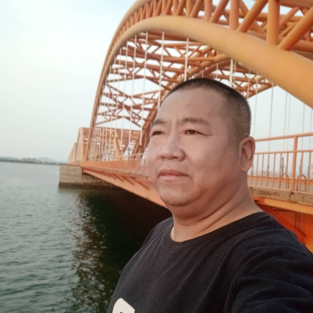 盘锦土豆哥