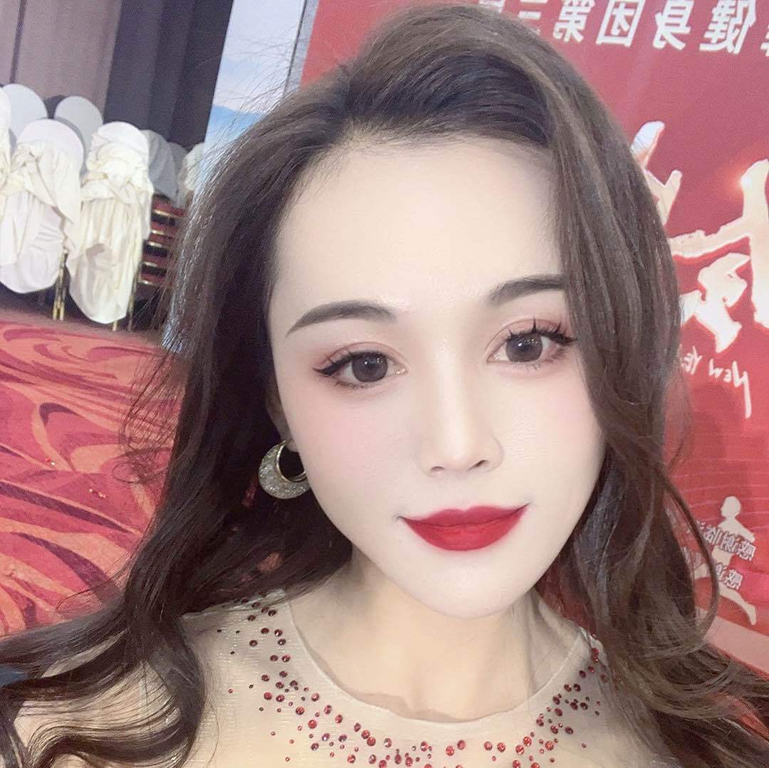 爱跳舞的玛丽呀