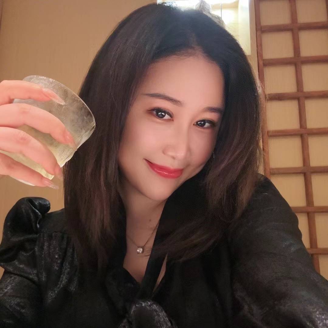 九儿喝好酒