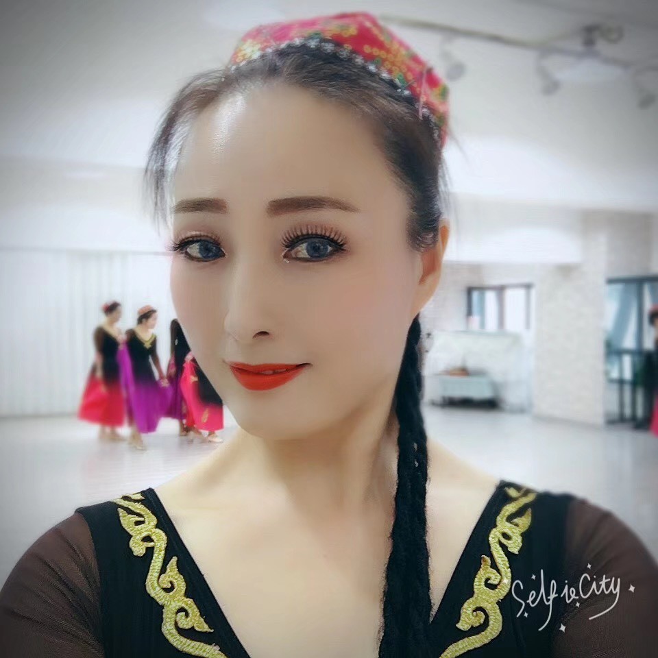 新疆民族舞方伟