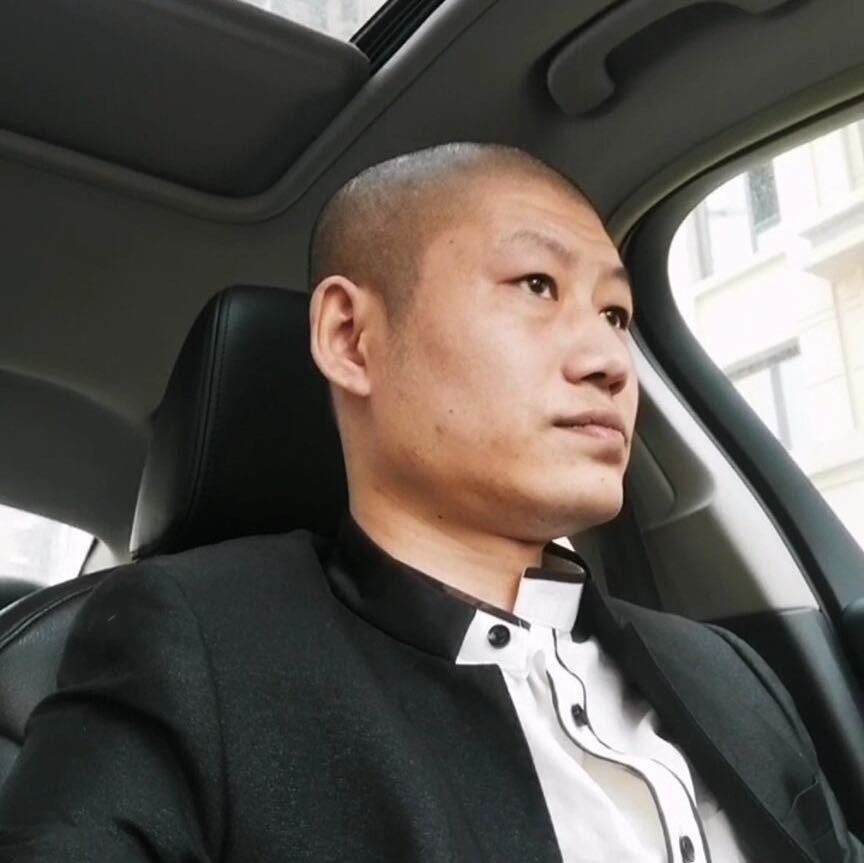 刘明亮支棱起来