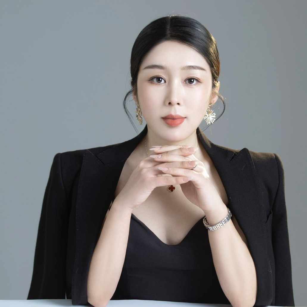 郭郭美业收学员