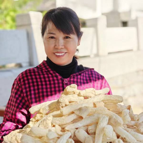山村菌菇鹤鹤妈