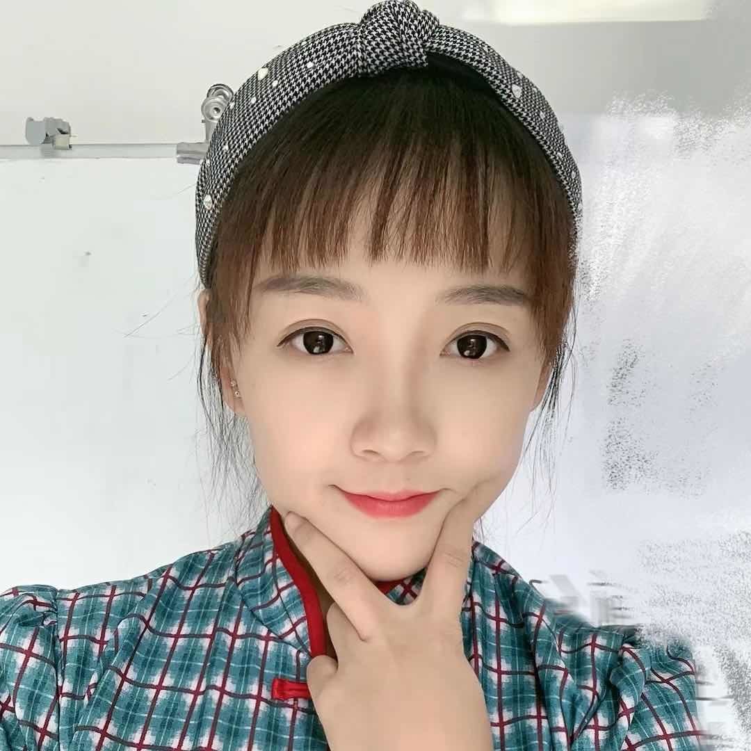大月儿一家人