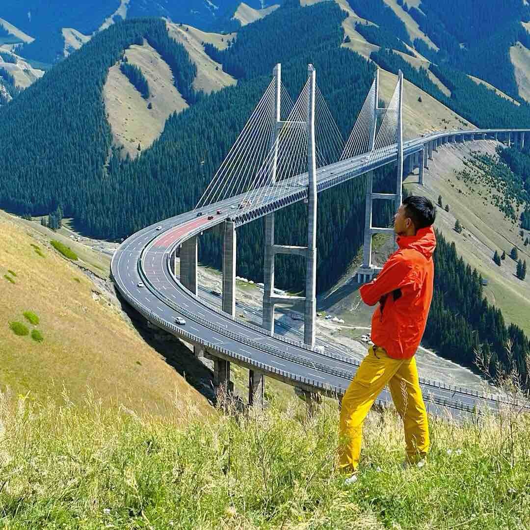 靠谱的阳光.新疆十年