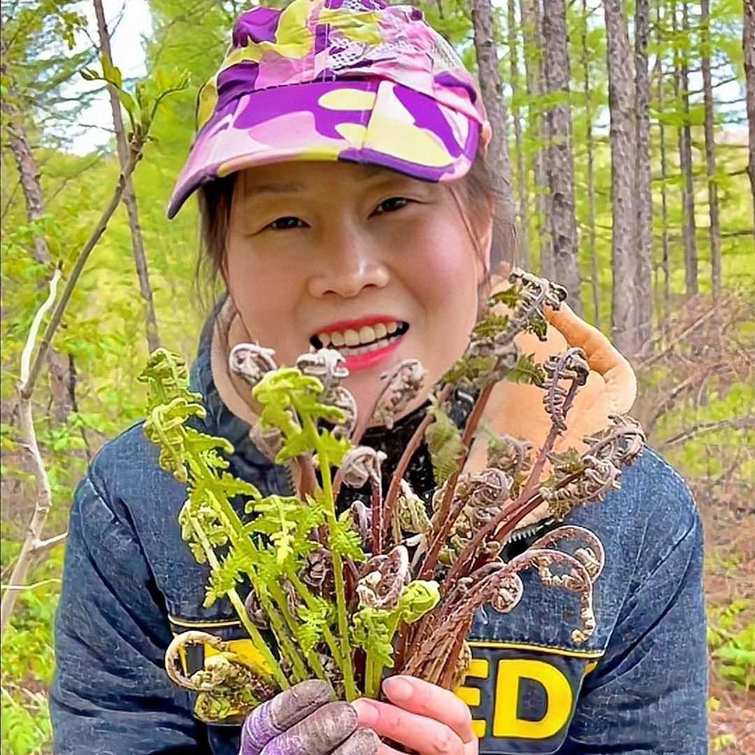 东北特产小薇薇