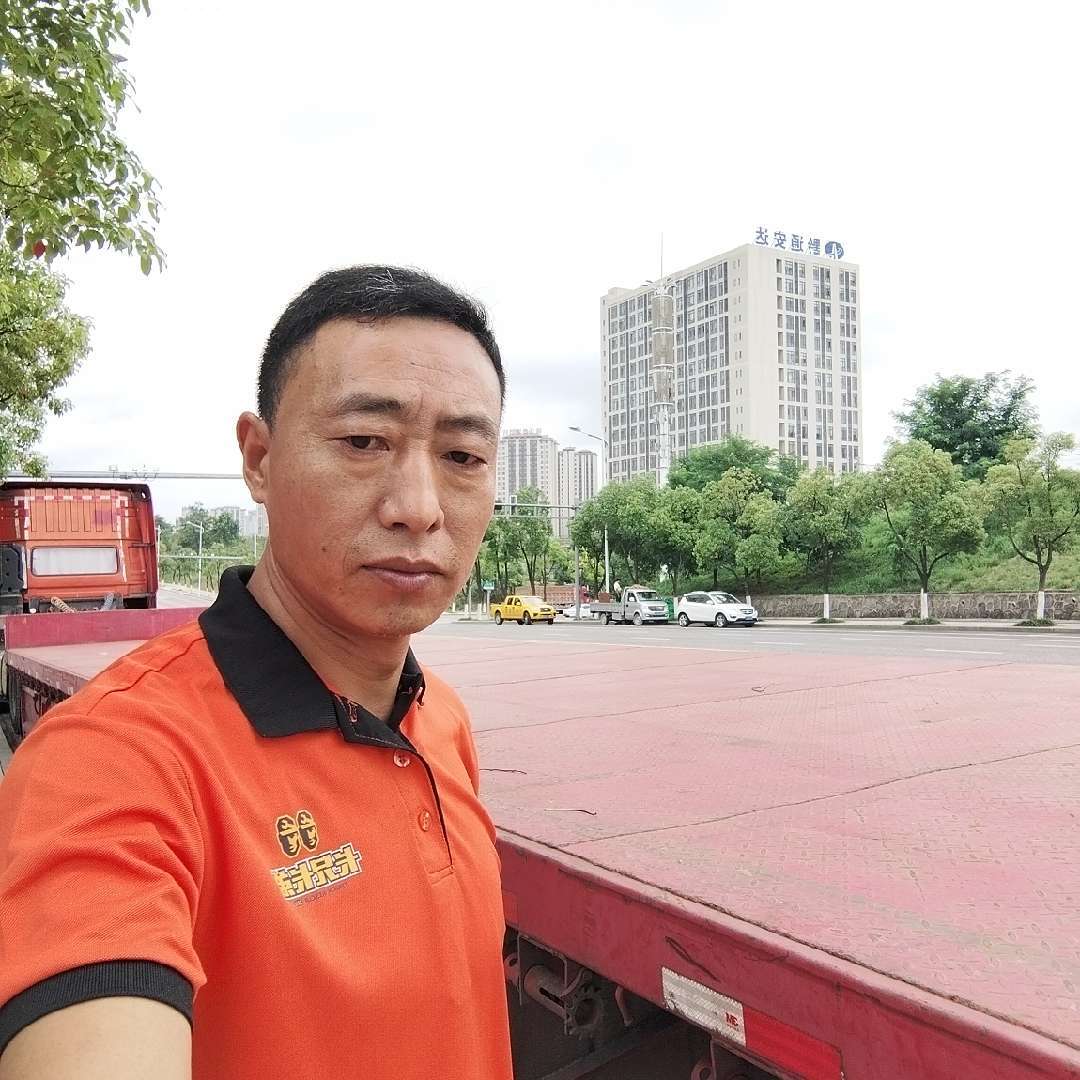 卡兄卡弟董治平