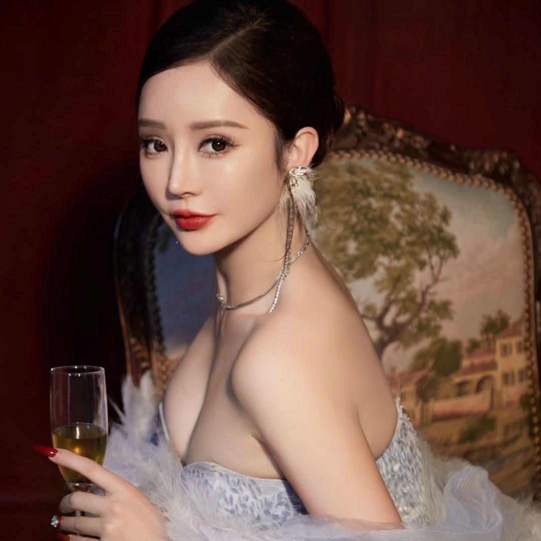 大淇淇Emily