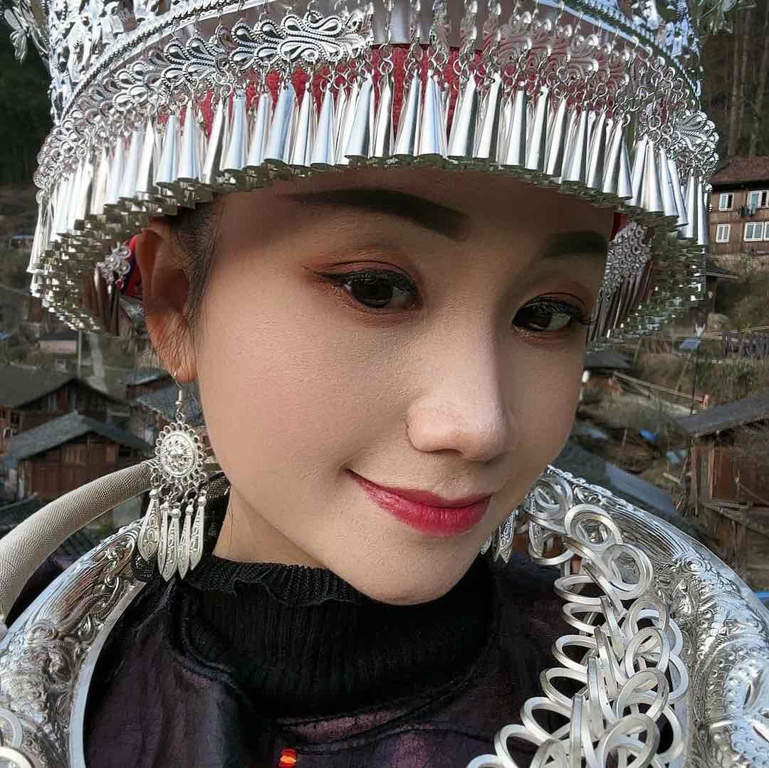 .苗家阿格.