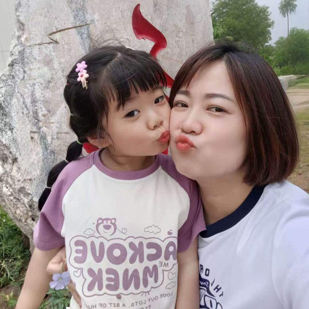 小甜芯妈咪丫