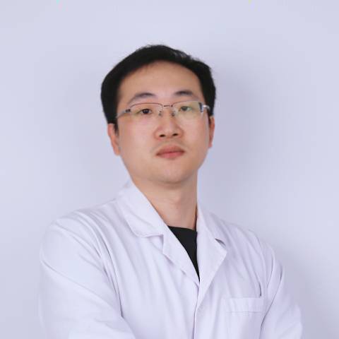 中医石凯峰主任