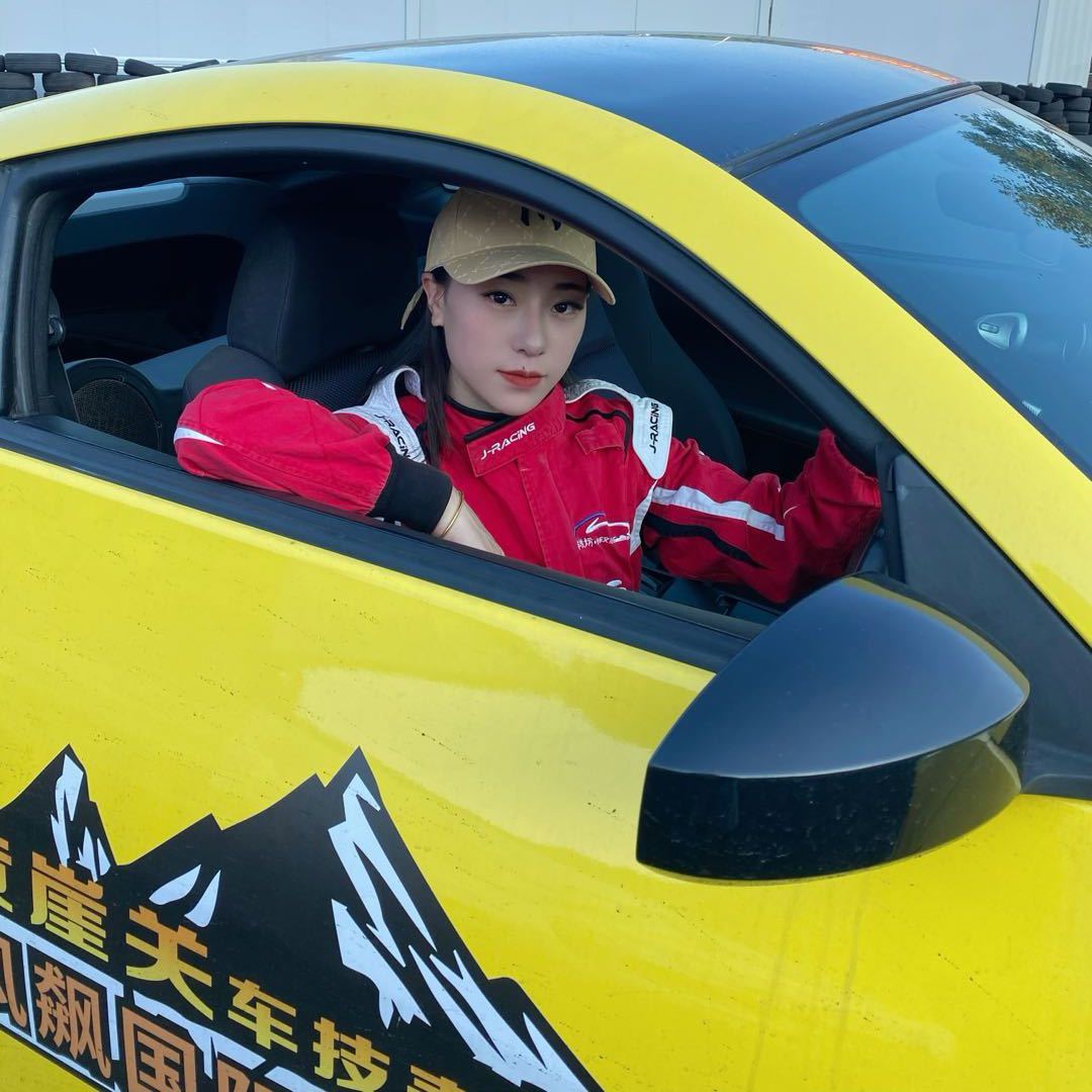 漂移童姑娘