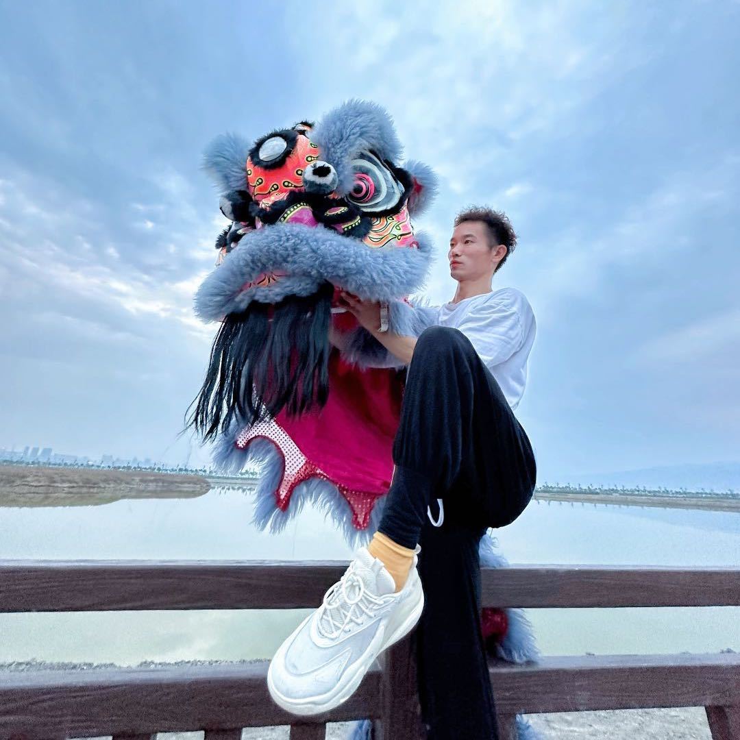 河东狮艺创始人张杰老师