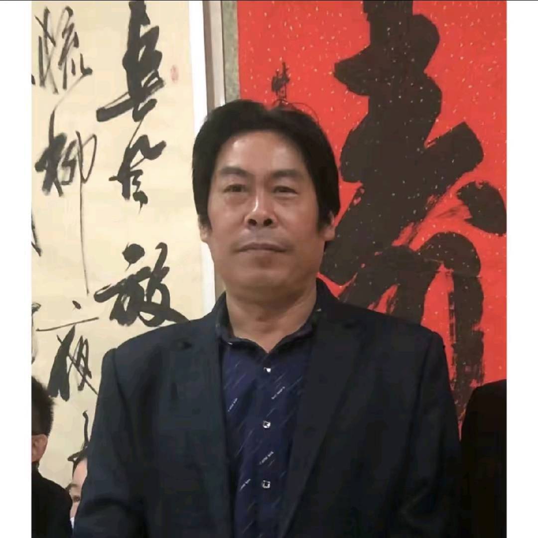 杨秉飞书法老师