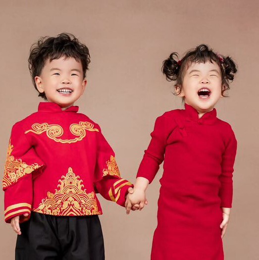 龙凤胎平平和安安