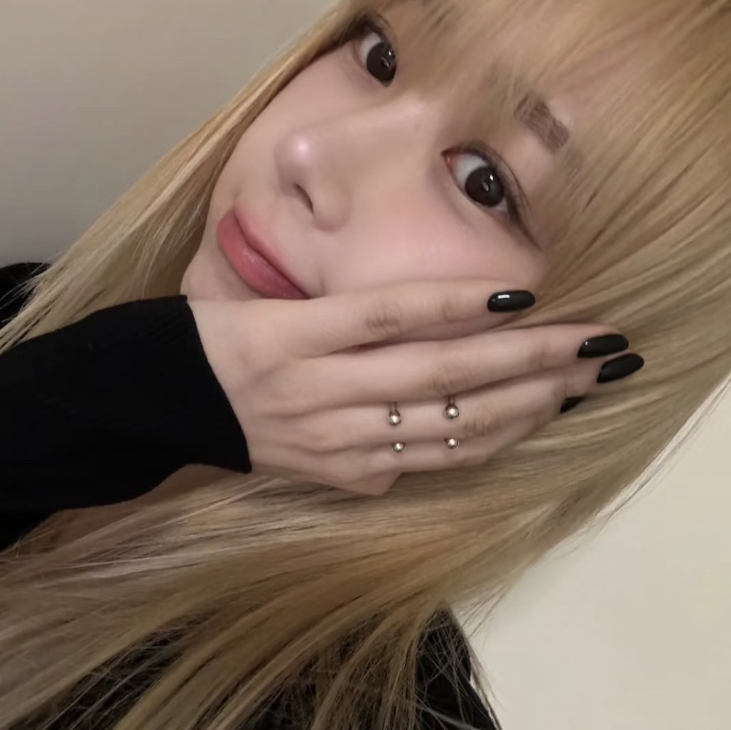 绘里年RI