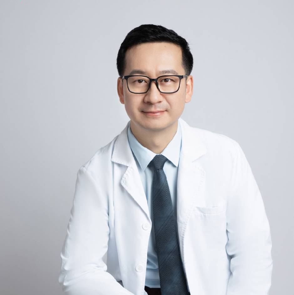 儿科医生张晨冉