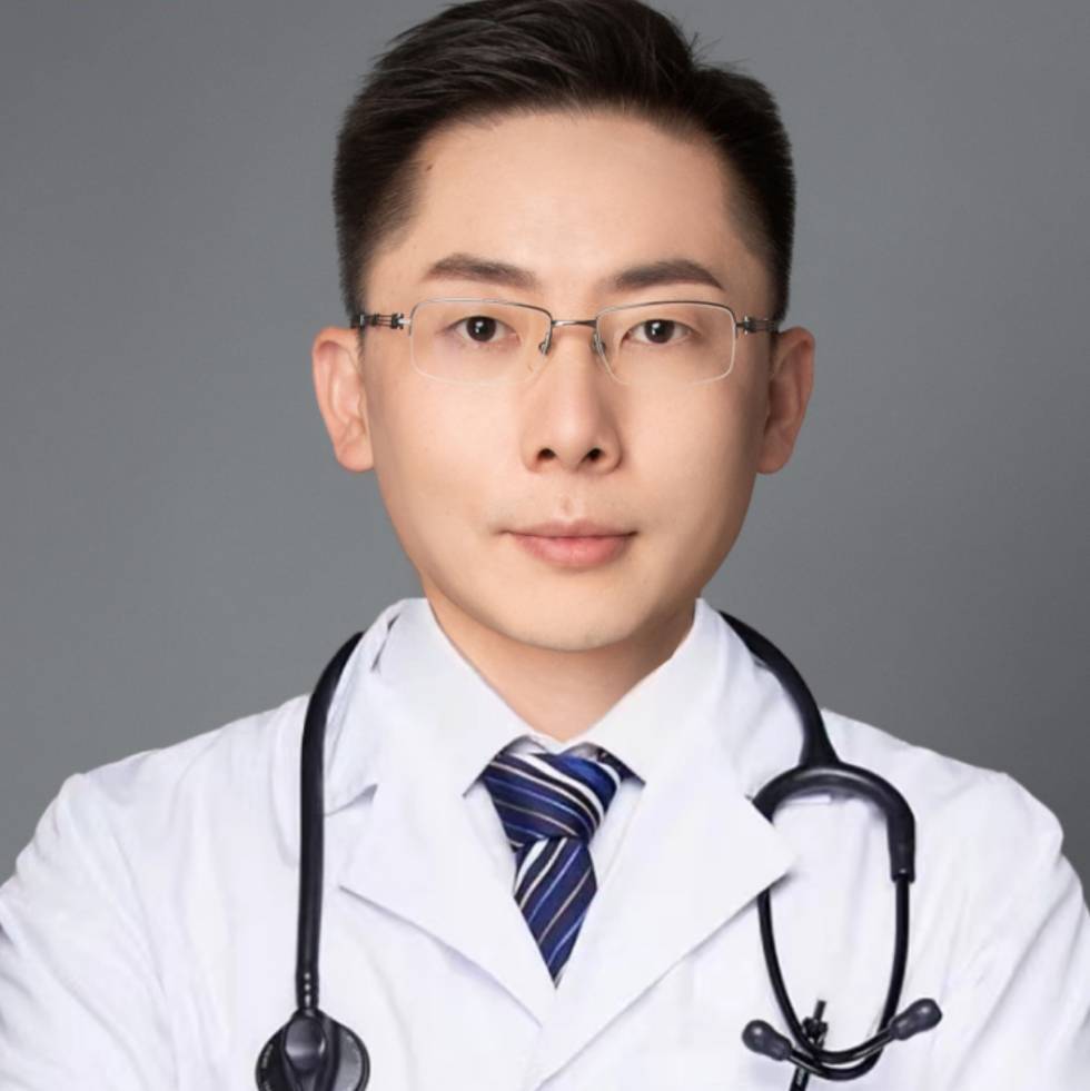 岐黄全科梁腾霄