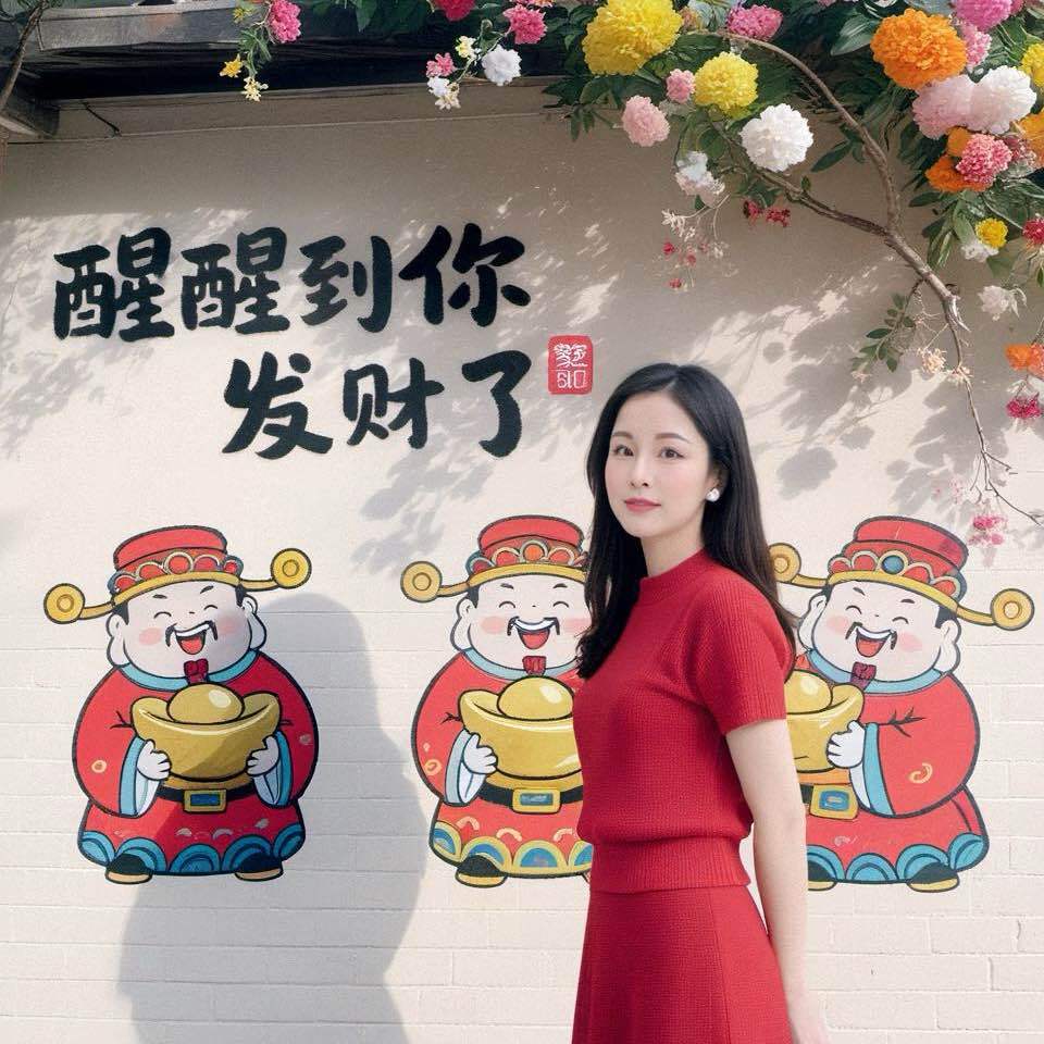 是张霞啊