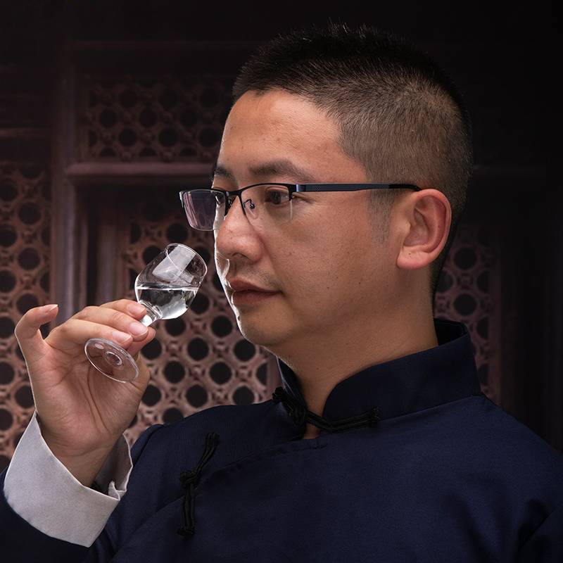 将可醉酒罗经理