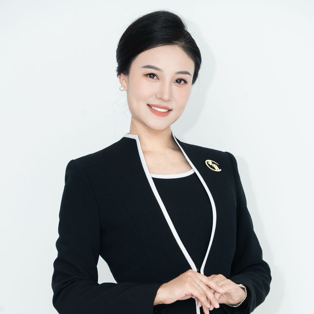 禾目礼仪李秒心