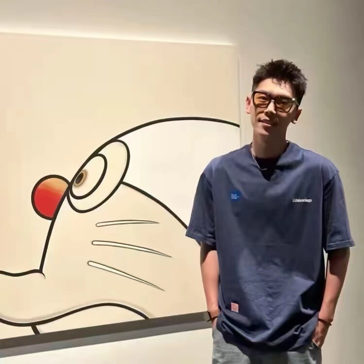 大頭頭頭zZ