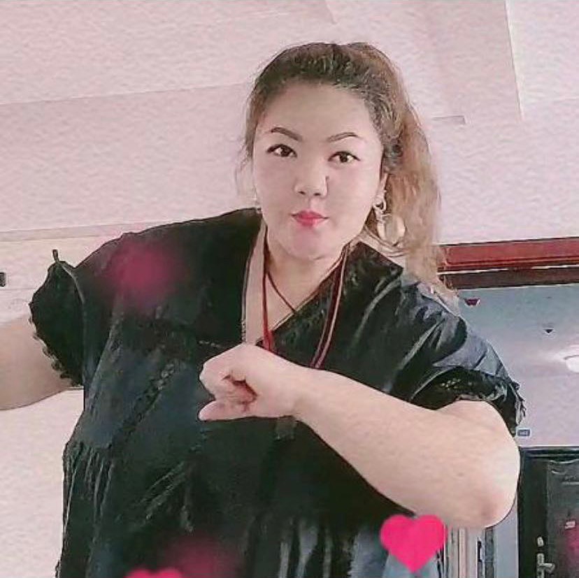 胖婷婷爱唱歌