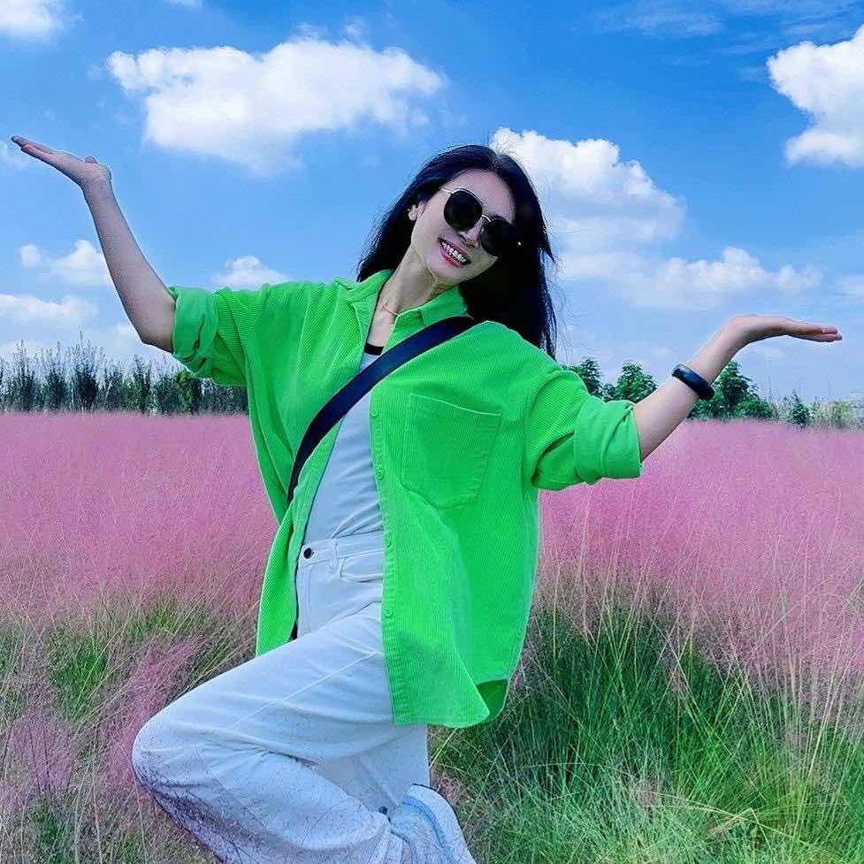 依然Ava.