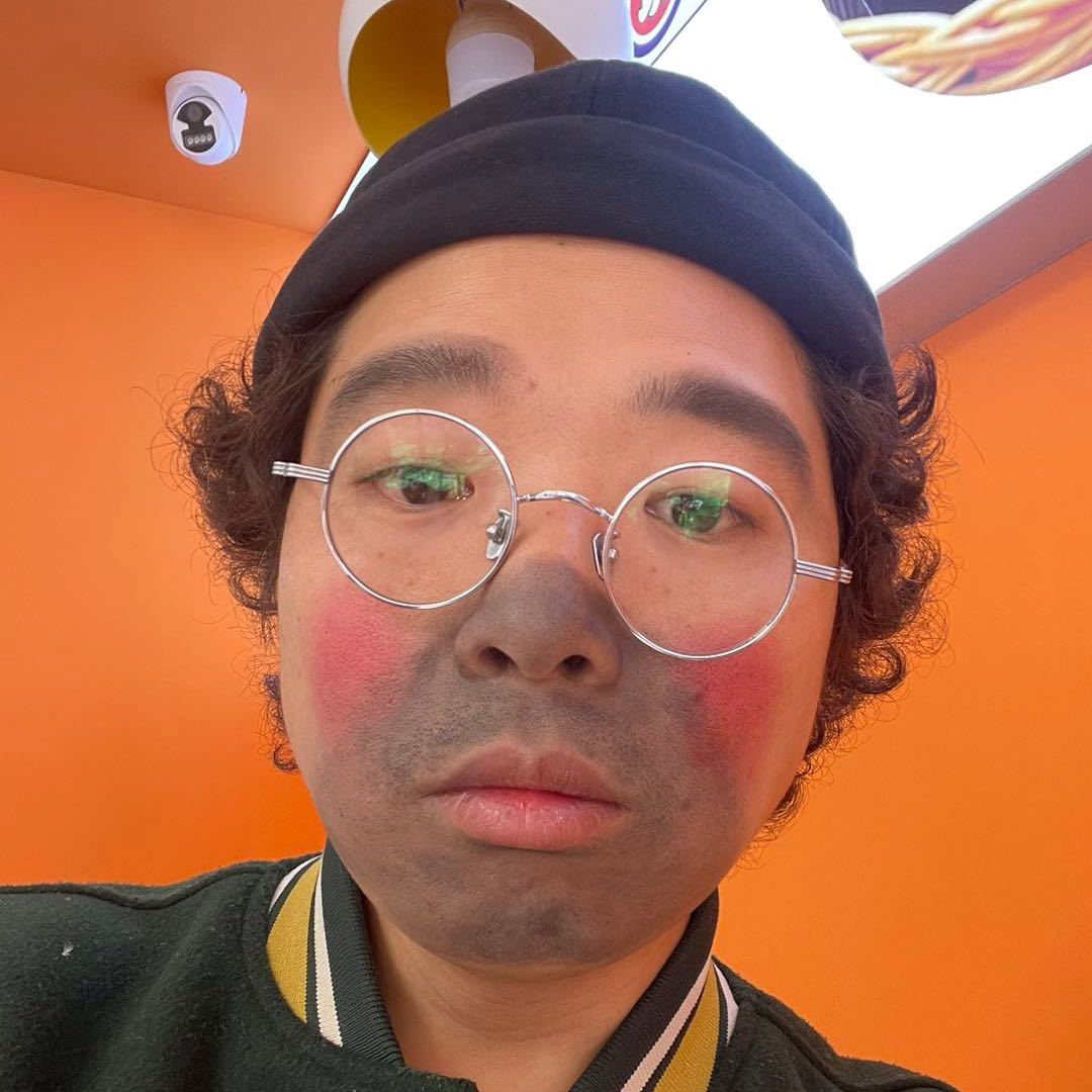 俞十亿