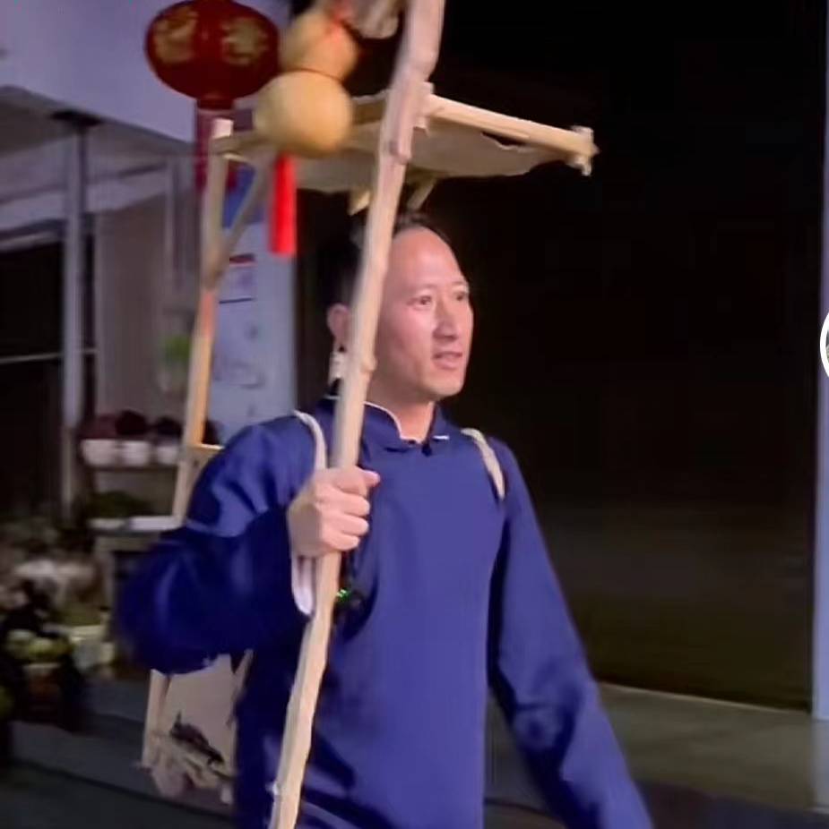香山居士颜兵