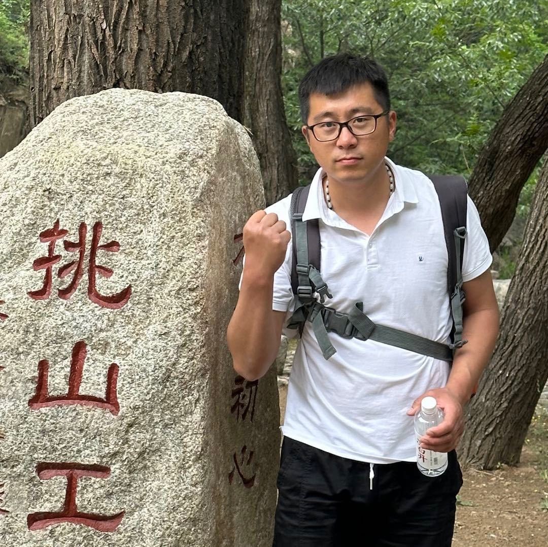 叉车叉车属具小王