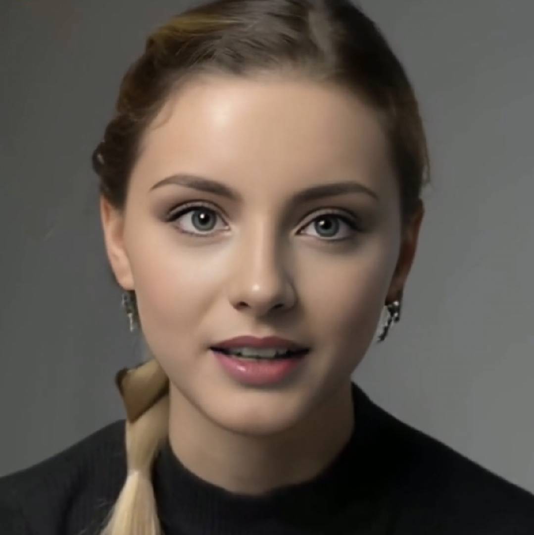 彝香小龙女