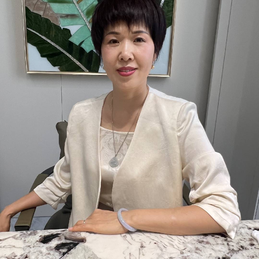 燕飞姐翡翠日记