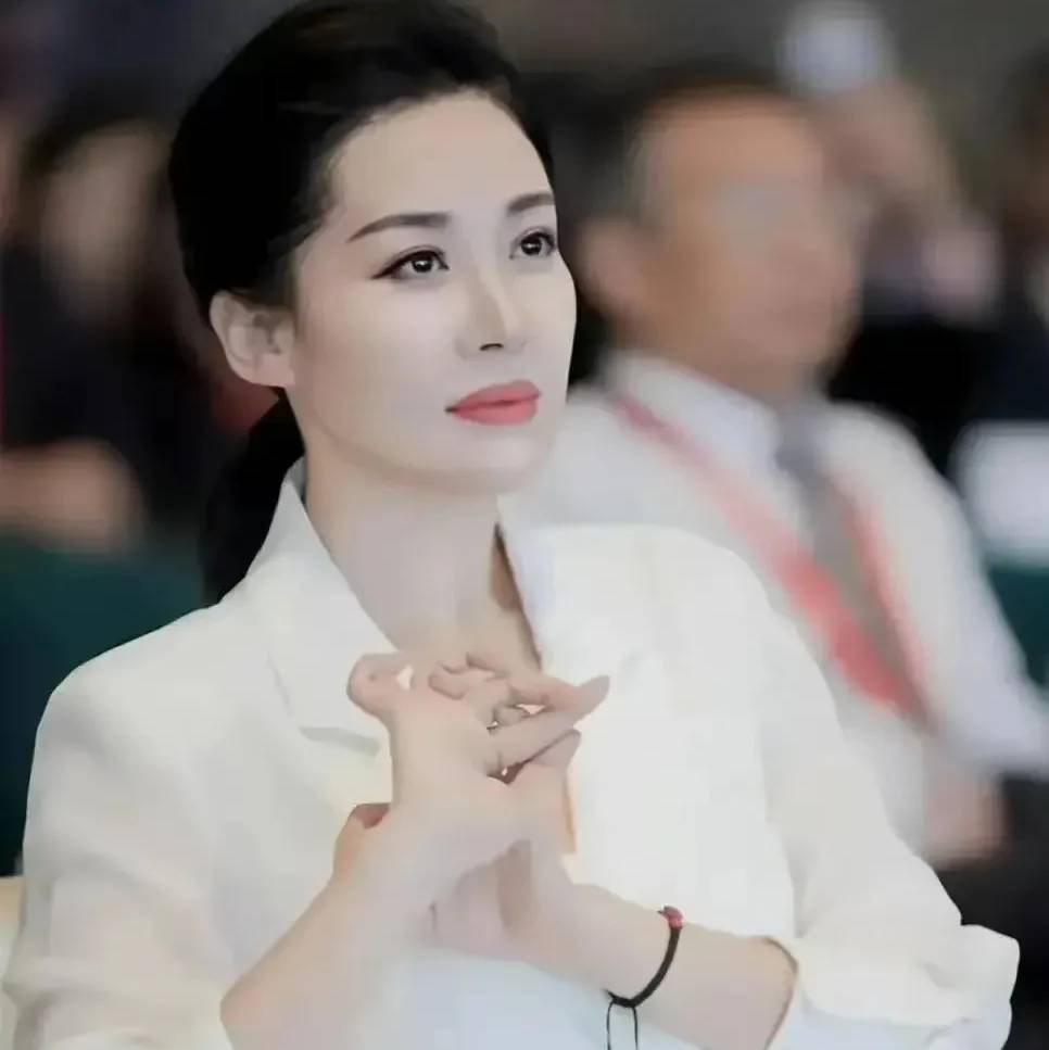 胖东来研学院老师