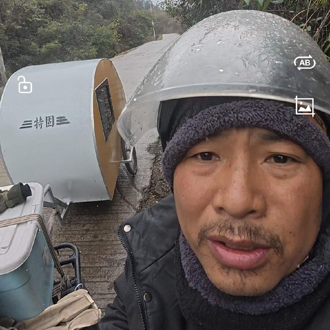包子骑行西藏