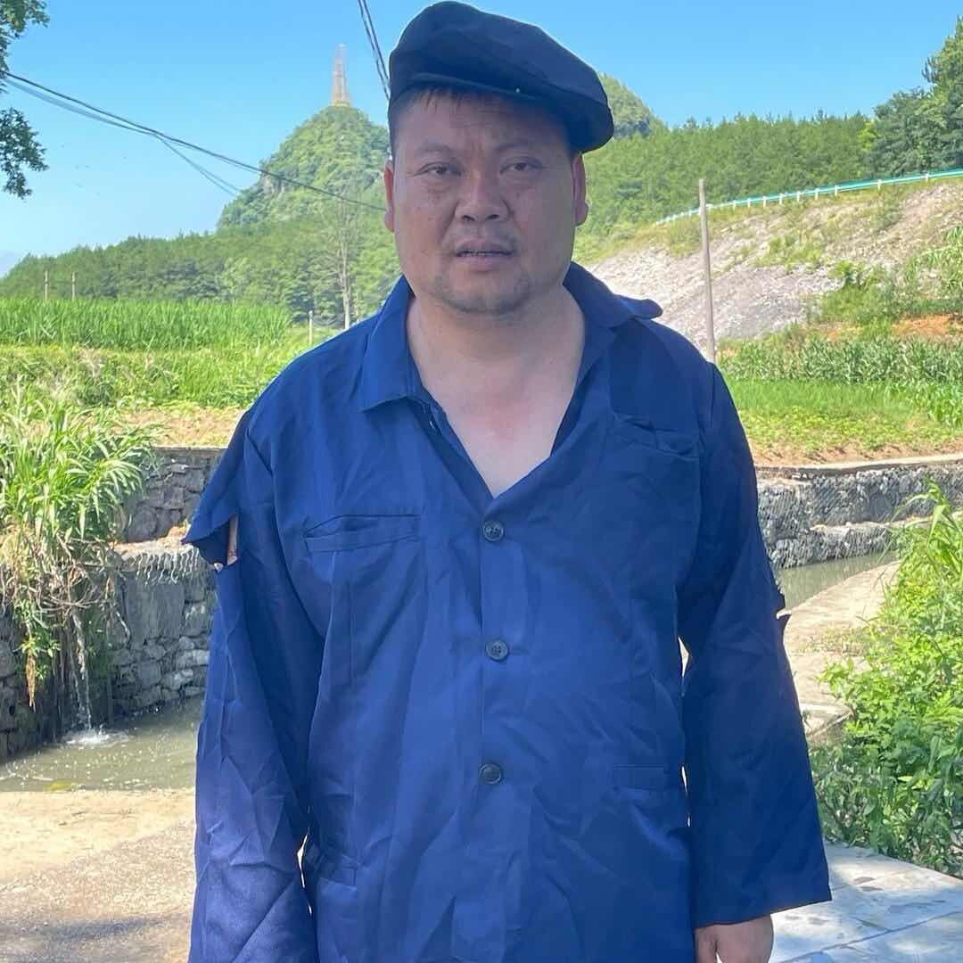 农村二傻汪二娃团队