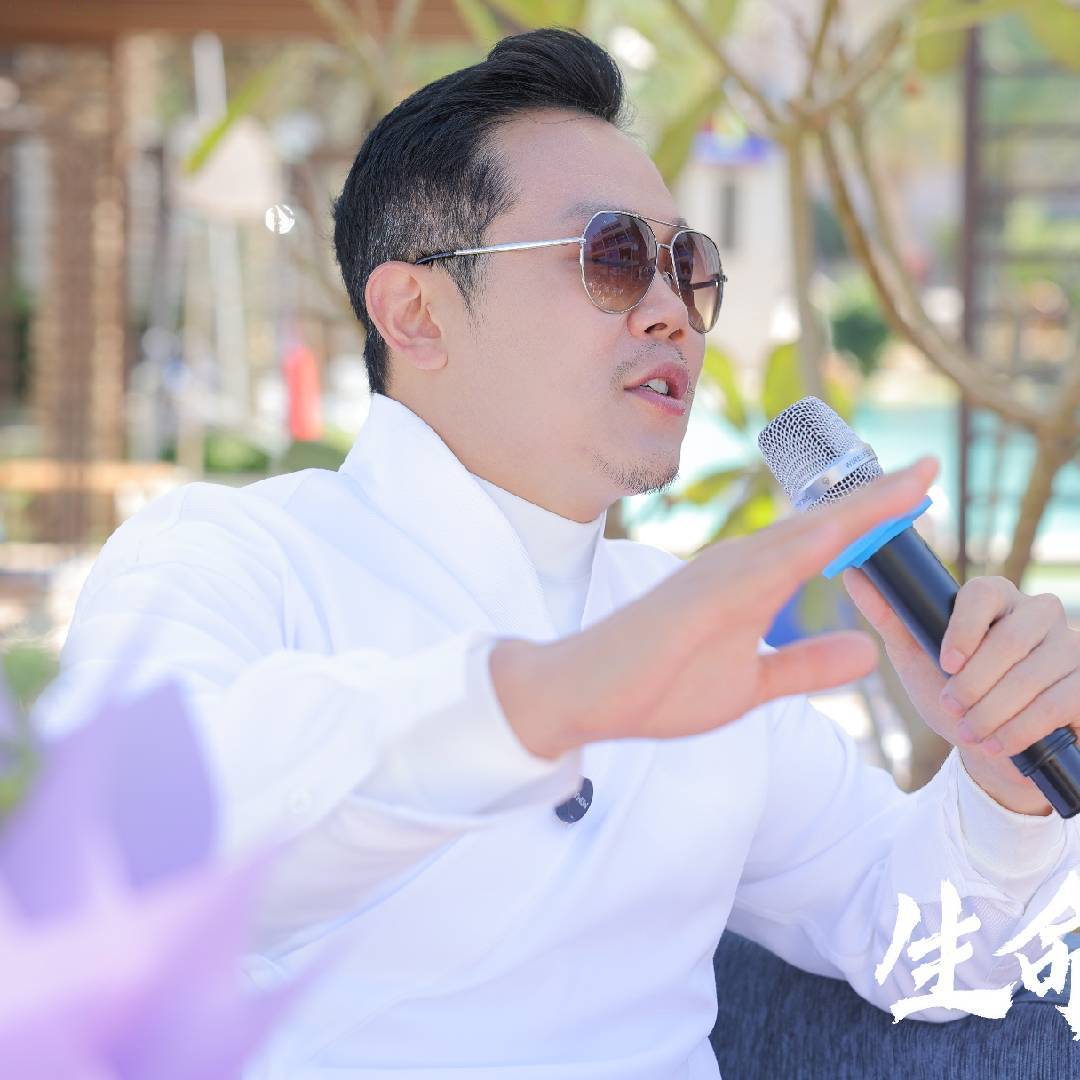 王琨家庭-教育