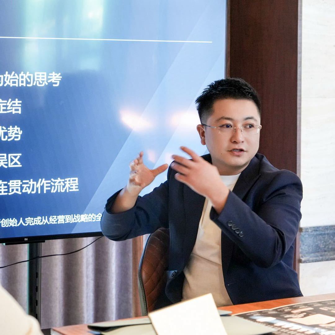 灵人李藏