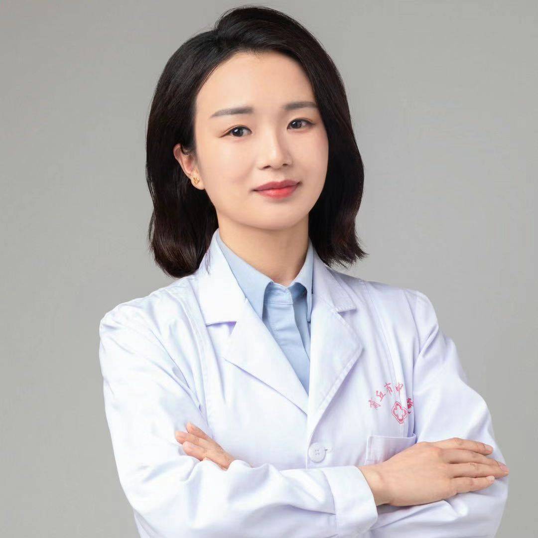 女子肛肠科刘娜