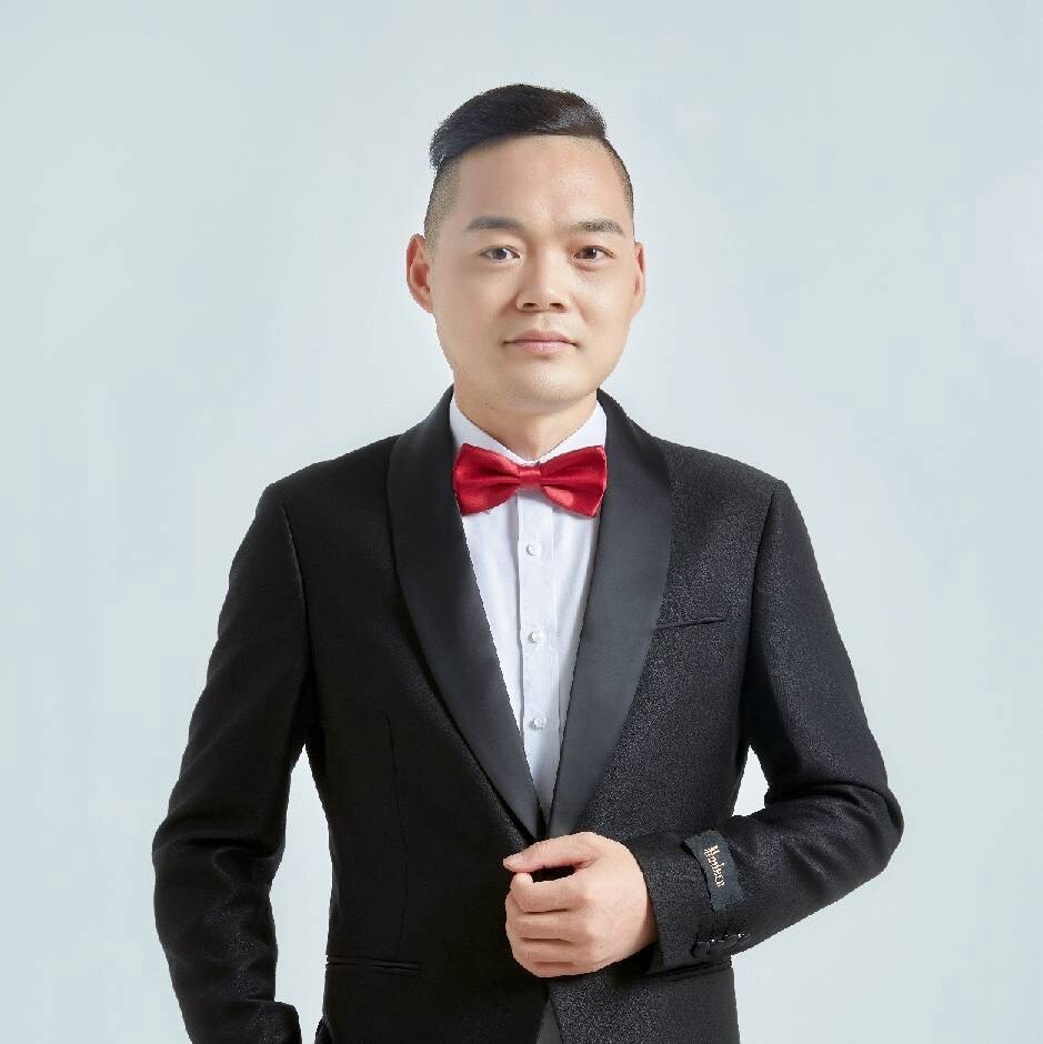 婚礼司仪石头