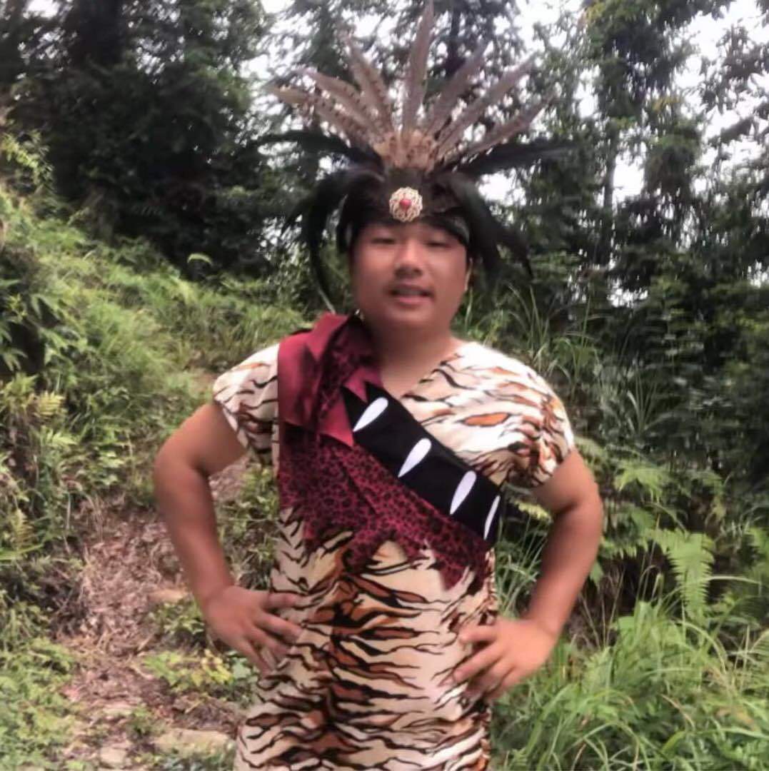 光辉导弹人