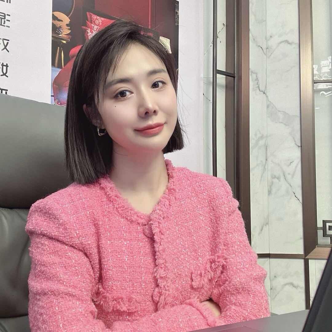 晋老五的瑞瑞