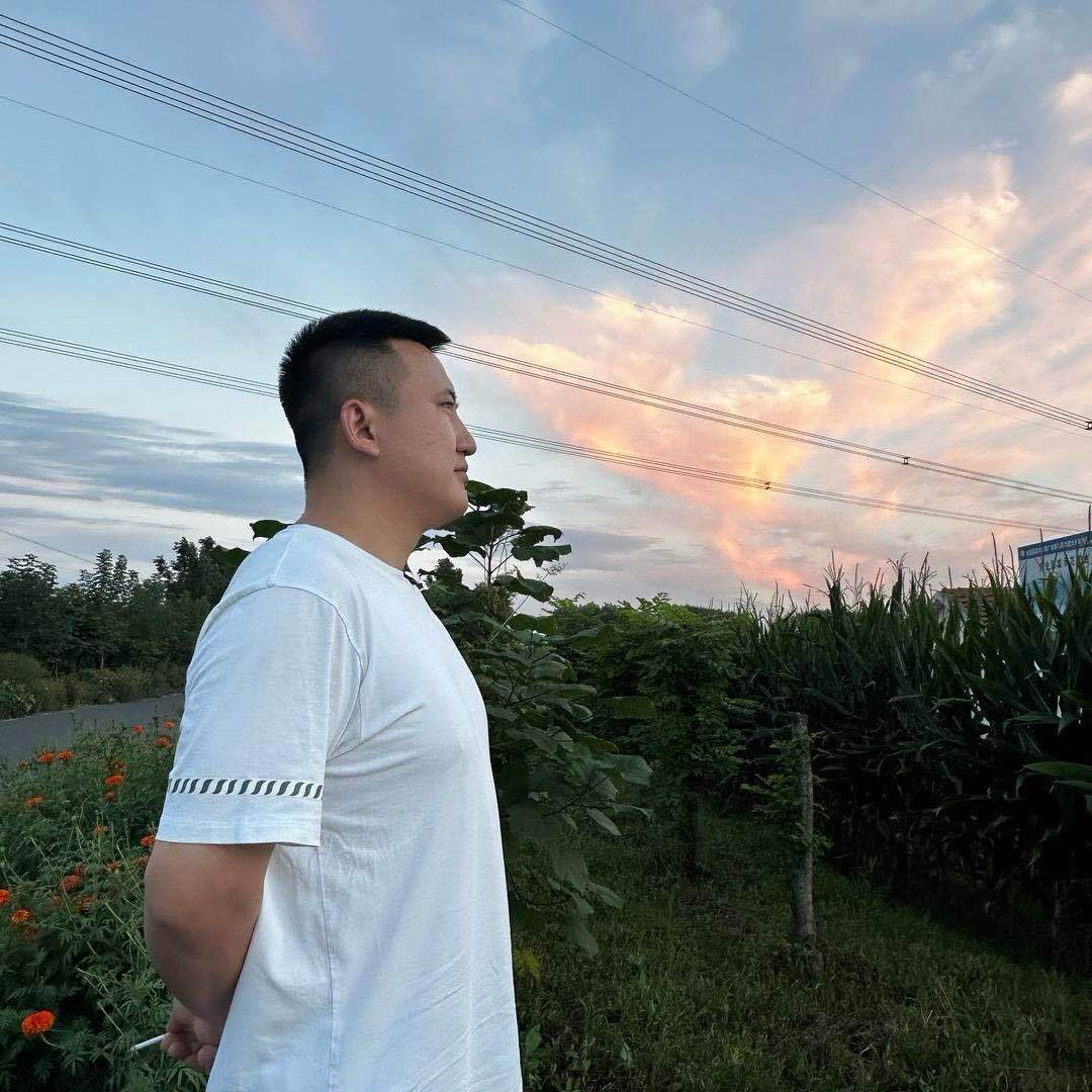 英杰东北粮食猪