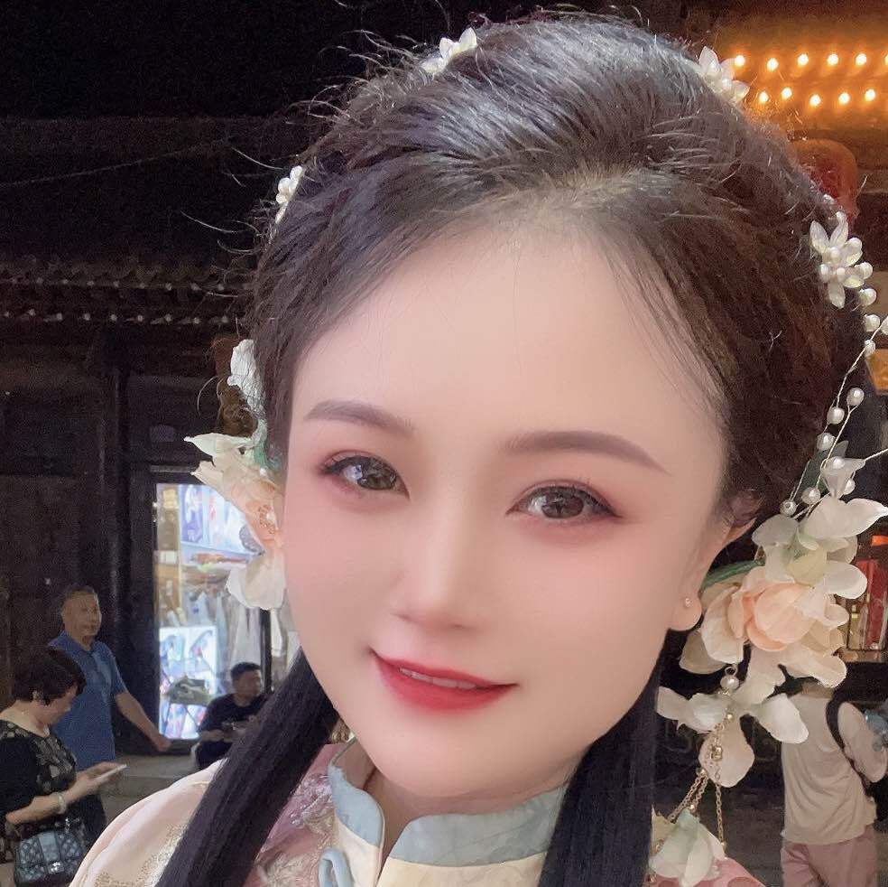 迷人的花儿