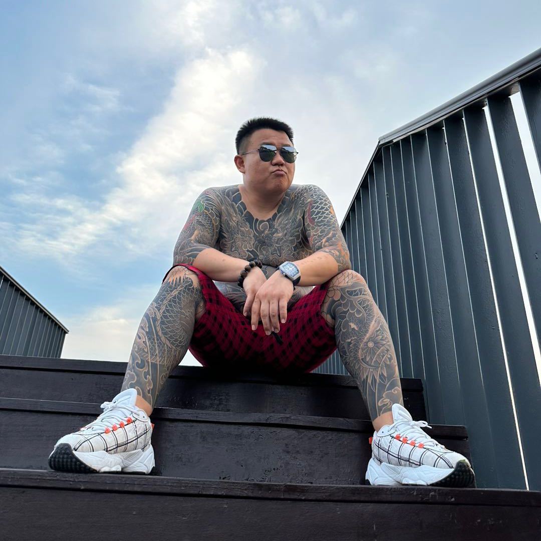 山东龙哥疯狂父子