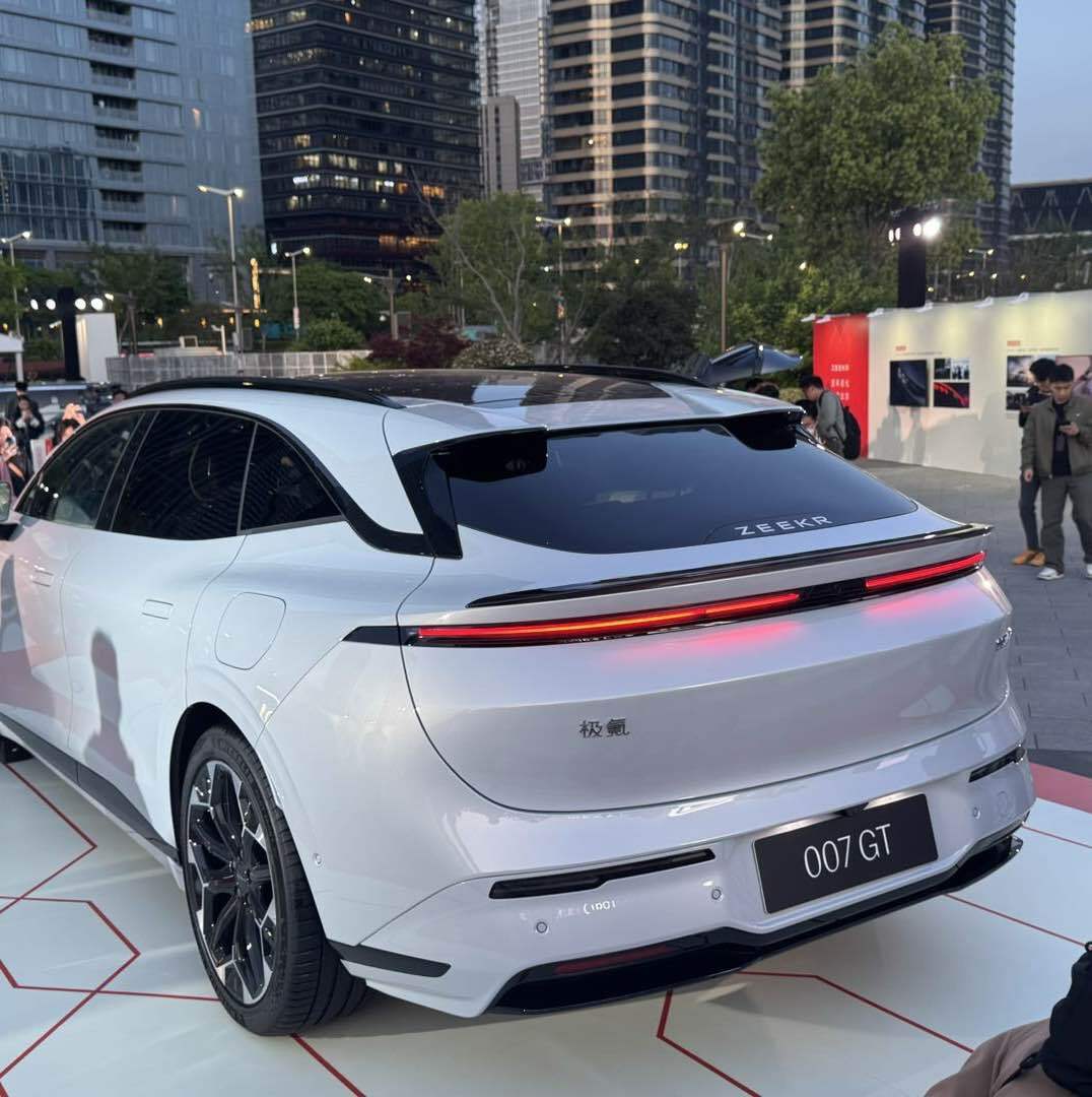 半个机长V
