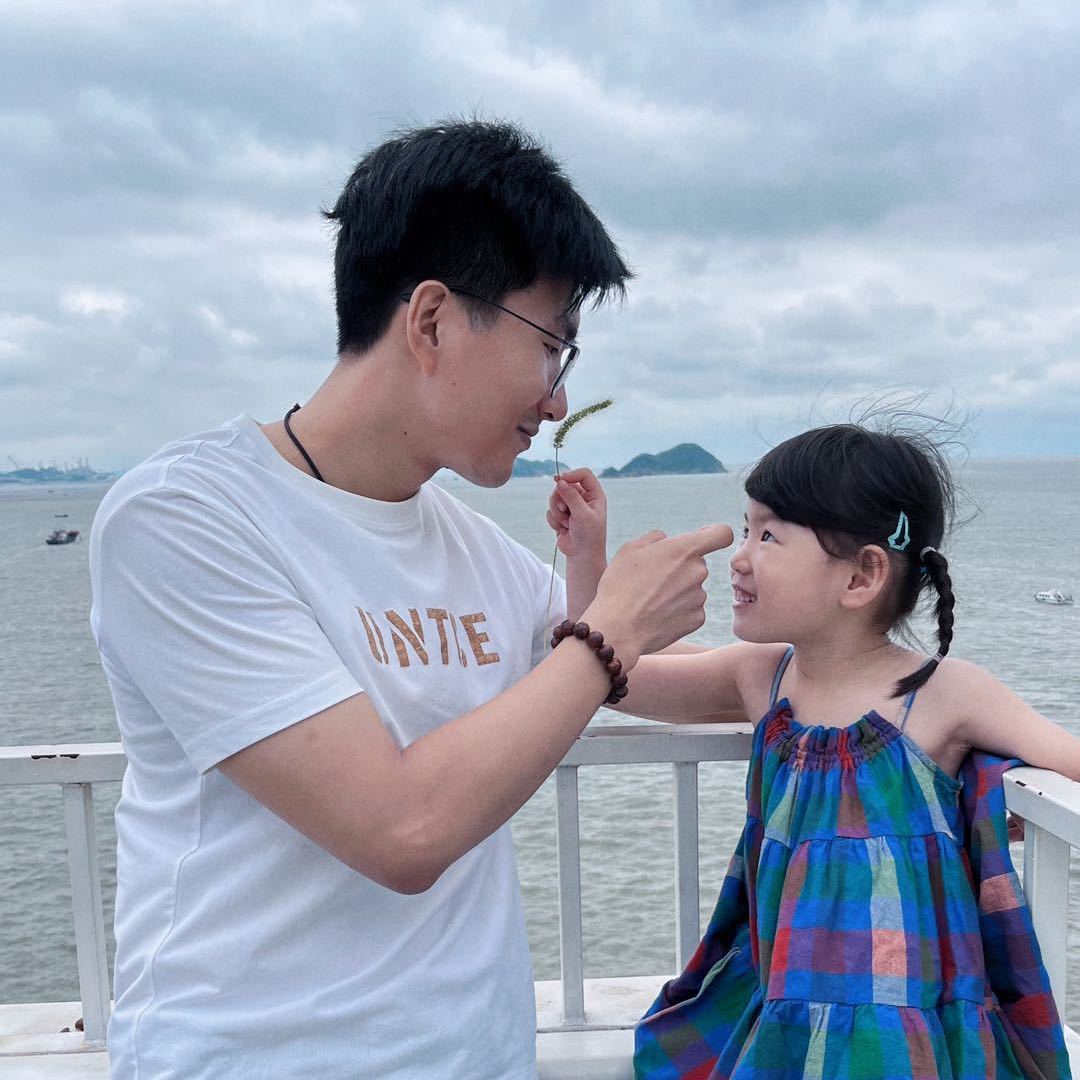 歆歆与老郑